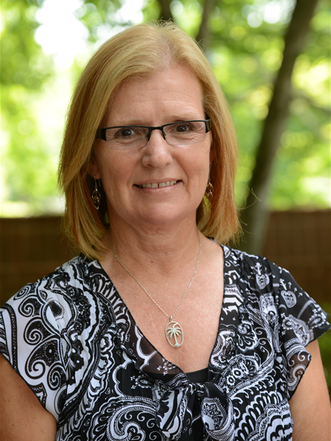 Suzanne Wade