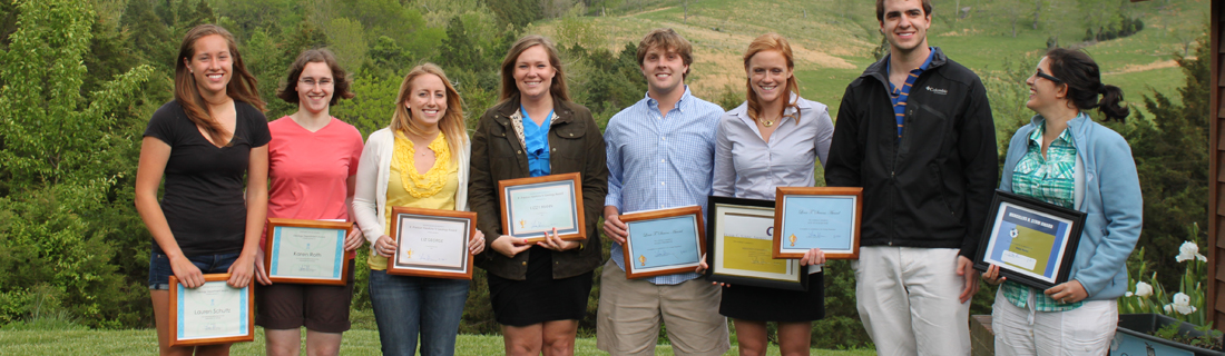 students with awards at 2014 end of year picnic